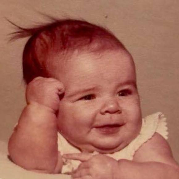 Meet your Posher, Triana - Picture 1 of 1